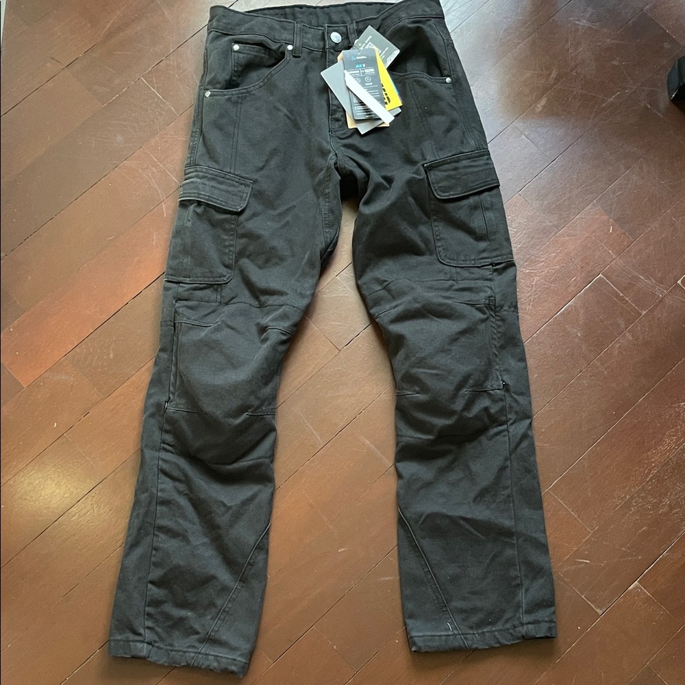 NWT Iron Workers Men’s Moto Hardwearing Denim Jean 30x32